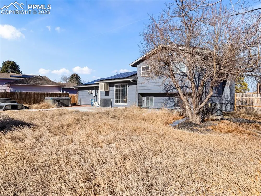 45 Archway Lane Pueblo, CO 81005