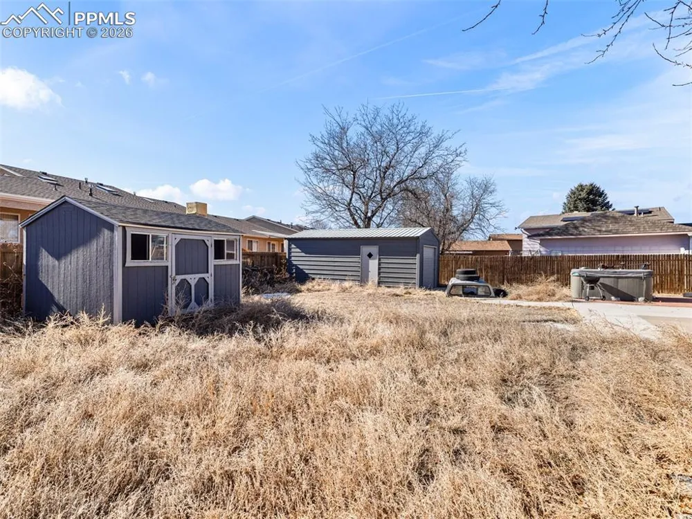 45 Archway Lane Pueblo, CO 81005
