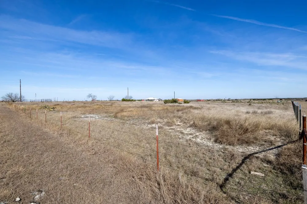 CR 210 Bertram, TX 78605