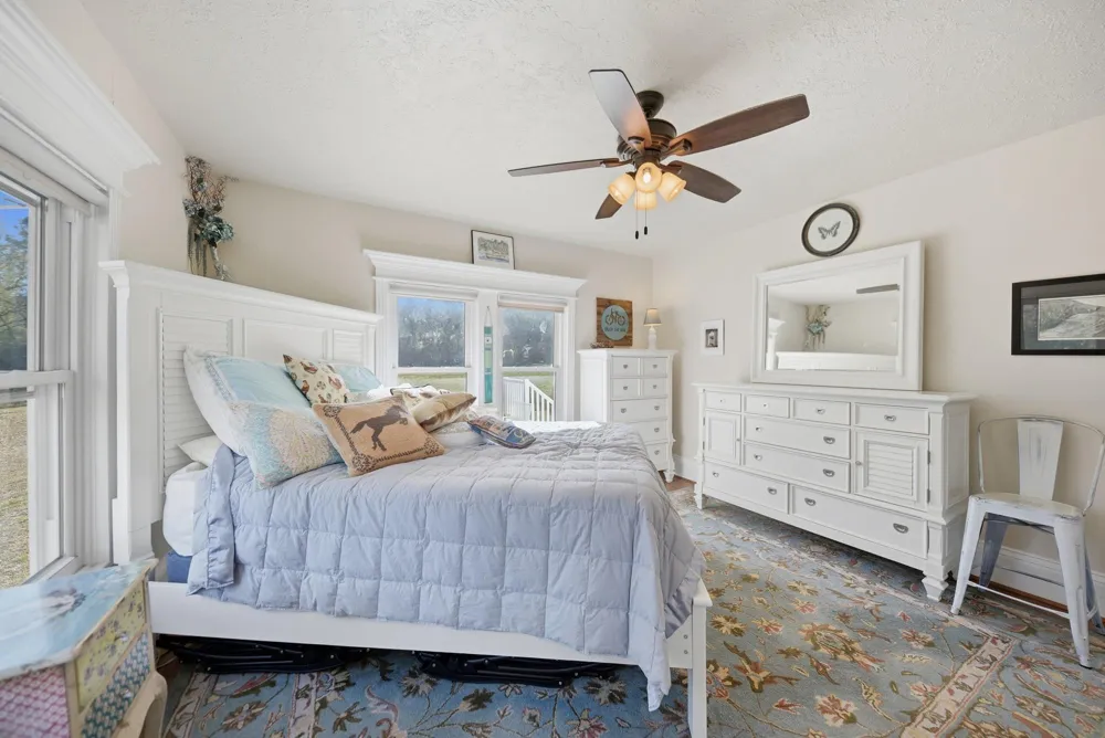 1804 Fm 109 New Ulm, TX 78950