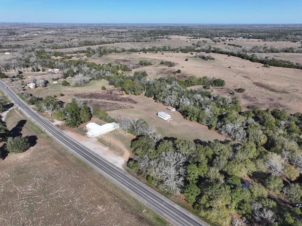 1804 Fm 109 New Ulm, TX 78950