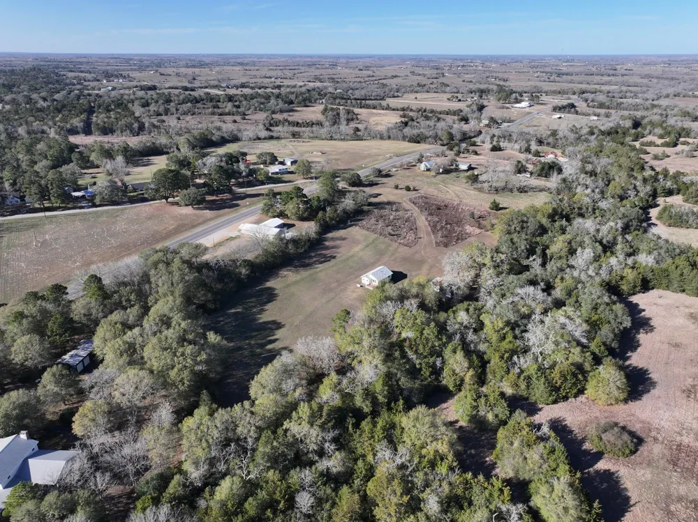 1804 Fm 109 New Ulm, TX 78950