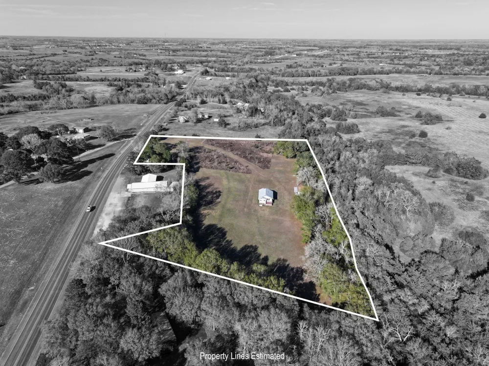 1804 Fm 109 New Ulm, TX 78950