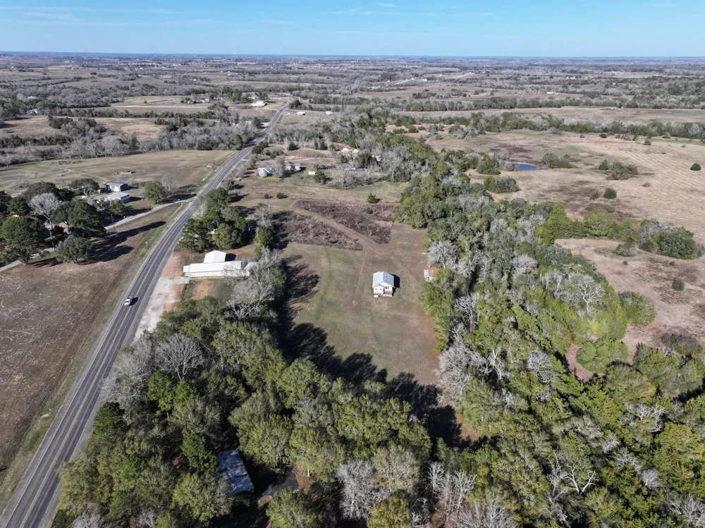 1804 Fm 109 New Ulm, TX 78950