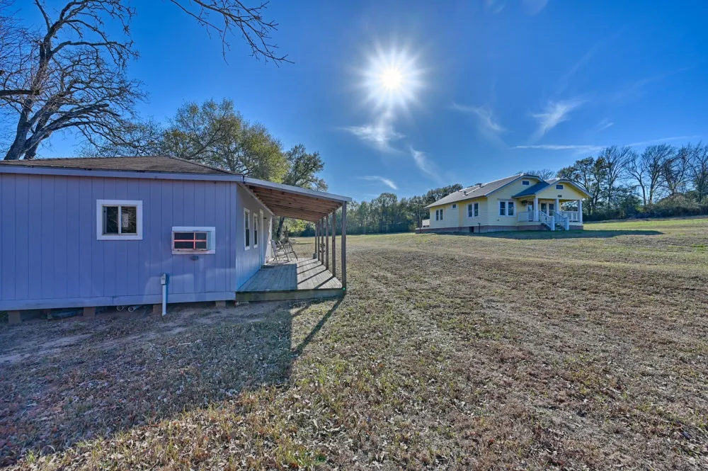 1804 Fm 109 New Ulm, TX 78950