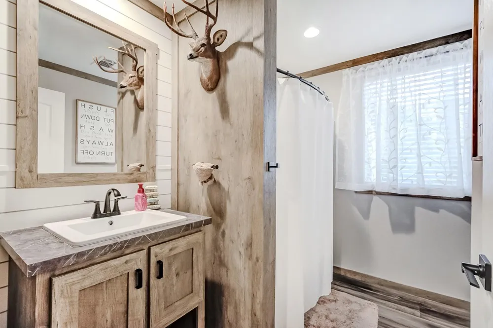 174 Audrey Brookeland, TX 75931
