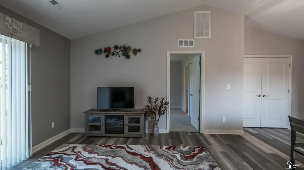 4101 Rosalia Drive Monroe Charter Township, MI 48161