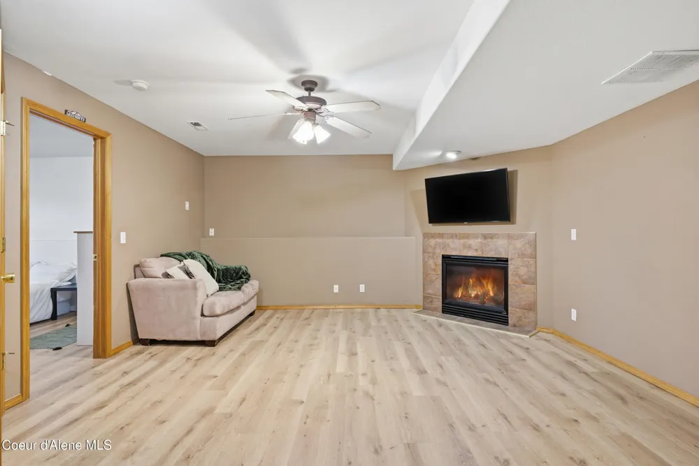 1049 Bainbridge Street Post Falls, ID 83854