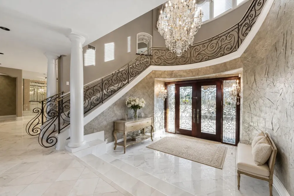112 Bayou Lane Kemah, TX 77565