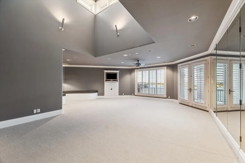 112 Bayou Lane Kemah, TX 77565