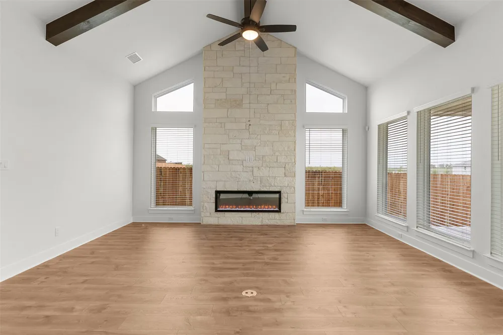 17308 Silverman Drive Pflugerville, TX 78660