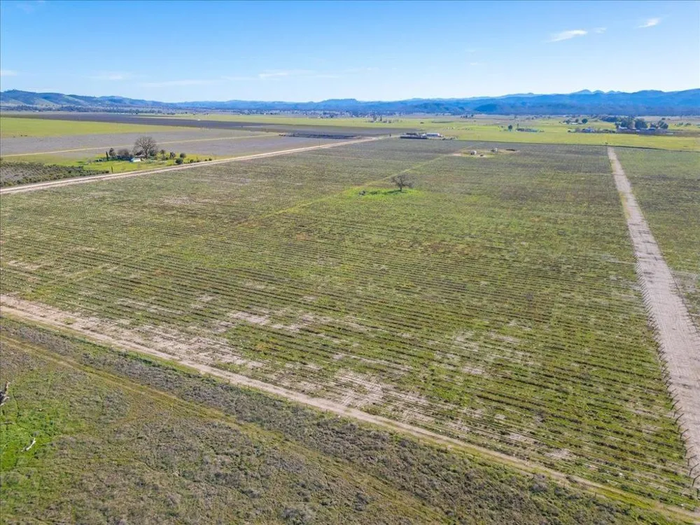 48655 Lockwood Jolon Road Lockwood, CA 93932