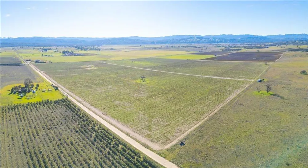 48655 Lockwood Jolon Road Lockwood, CA 93932