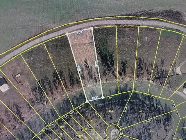136 RIVER RUN ESTATES/CRAVENS RD Savannah, TN 38372