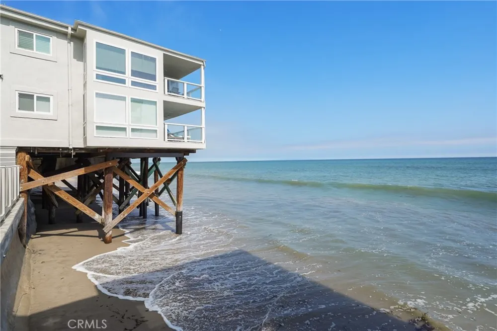 22626 Pacific Coast Hwy #9 Malibu, CA 90265