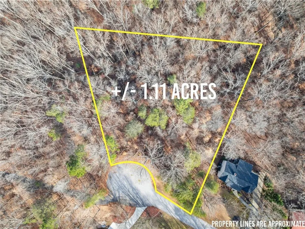 3522 Lighthouse Lane