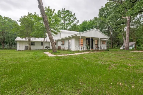 606 Quiram Lane