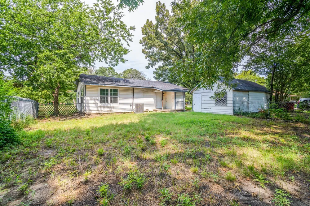 109 Church Street Quinlan, TX 75474
