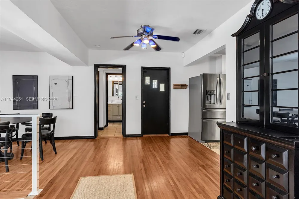 660 NE 121st St Biscayne Park, FL 33161