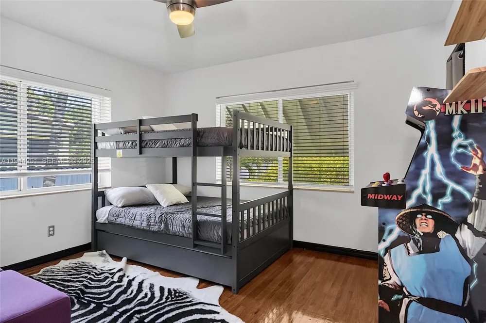 660 NE 121st St Biscayne Park, FL 33161