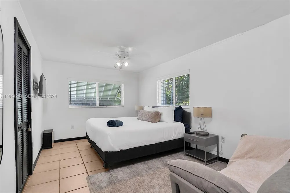 660 NE 121st St Biscayne Park, FL 33161