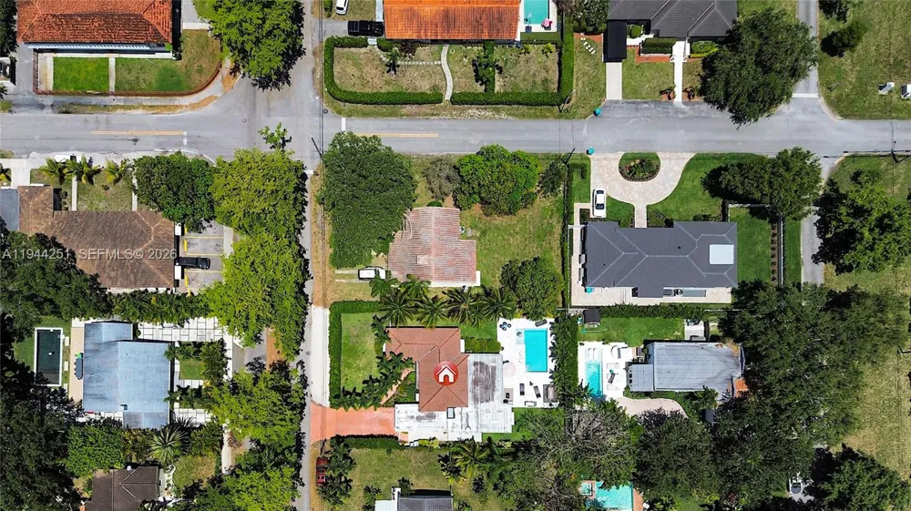 660 NE 121st St Biscayne Park, FL 33161