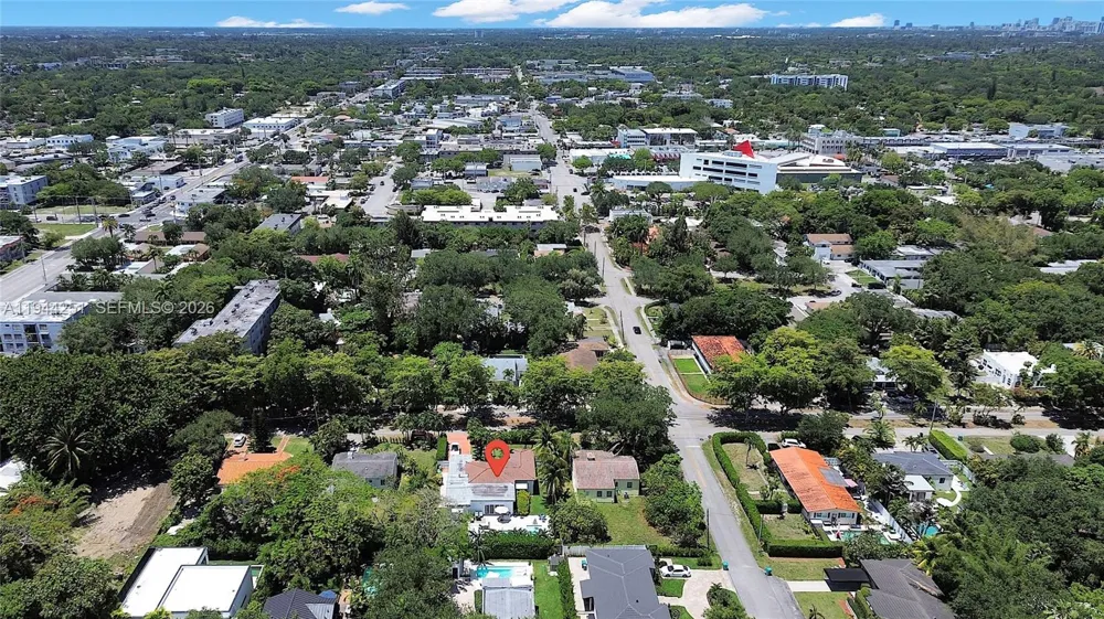 660 NE 121st St Biscayne Park, FL 33161