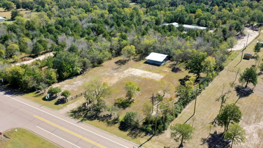 12673 Highway 21 W North Zulch, TX 77872