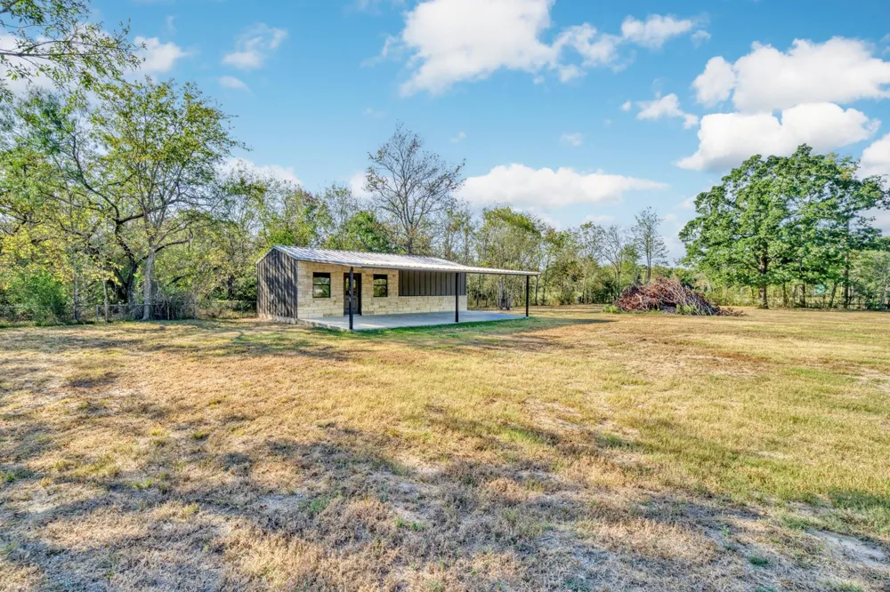 12673 Highway 21 W North Zulch, TX 77872