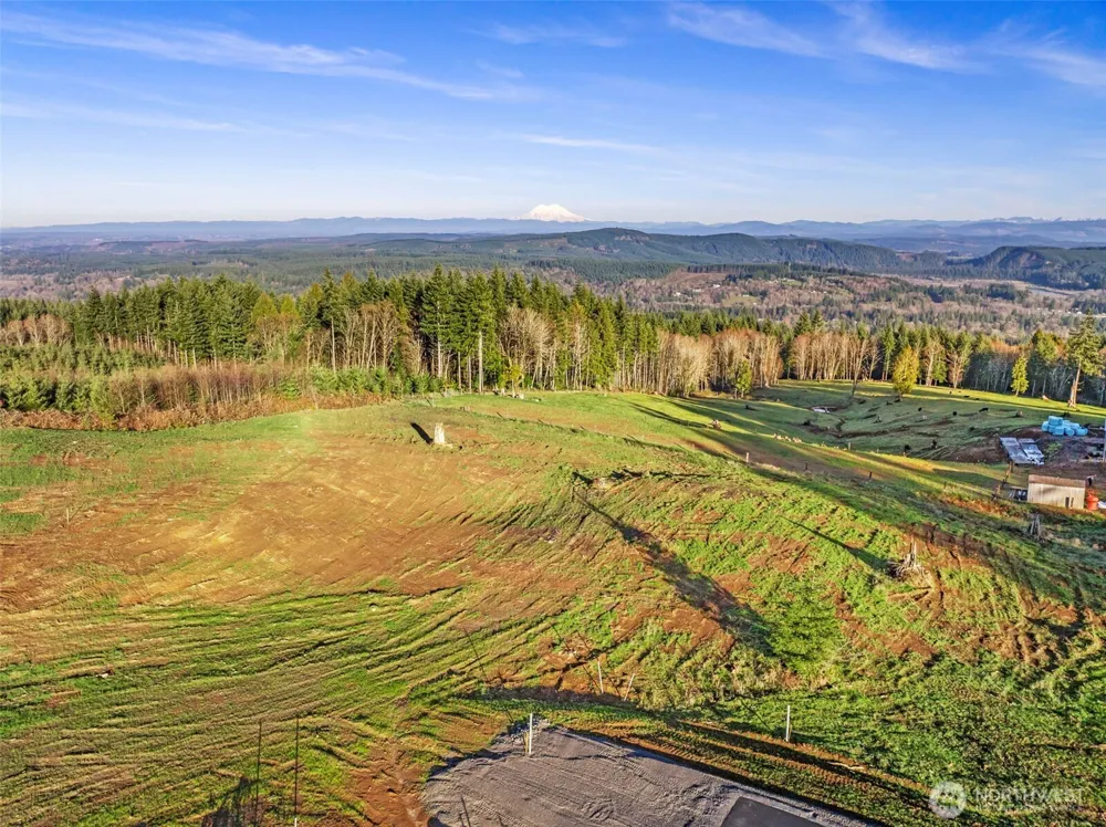 208 Suncrest Drive Castle Rock, WA 98611