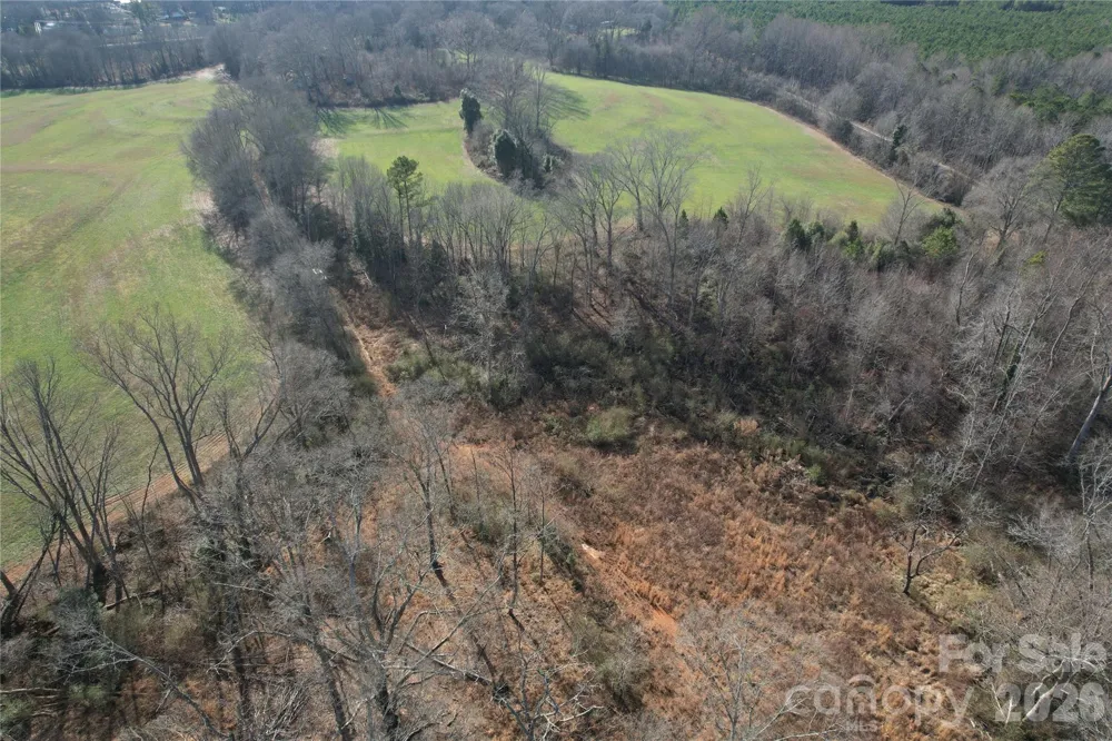 134 W McBrayer Lane Mooresboro, NC 28114