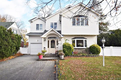 2 Aster Drive