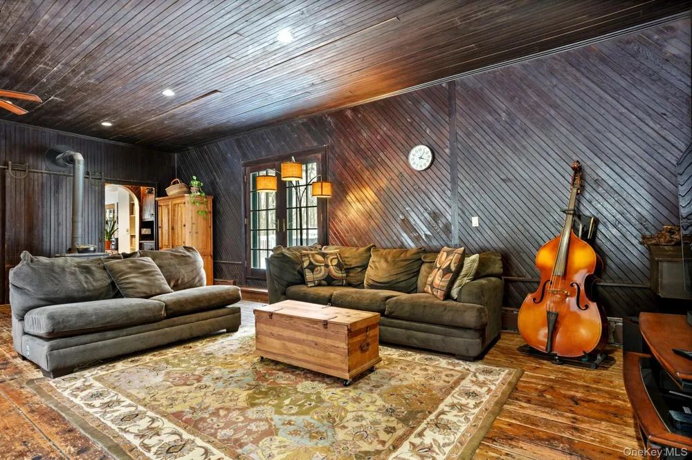 1780 Strawberry Road Mohegan Lake, NY 10547