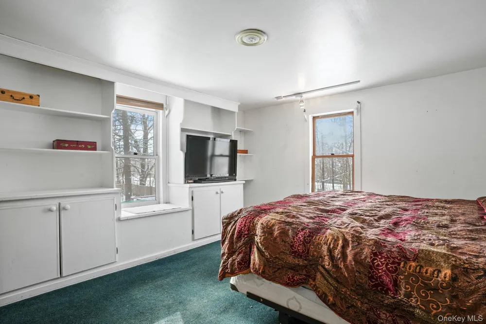 1780 Strawberry Road Mohegan Lake, NY 10547