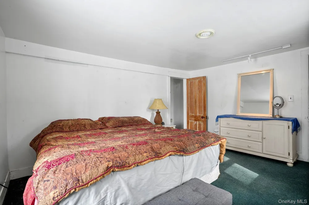 1780 Strawberry Road Mohegan Lake, NY 10547