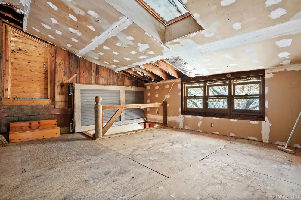 1780 Strawberry Road Mohegan Lake, NY 10547