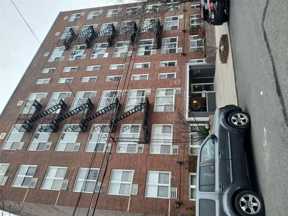 50-15 39th Street #1G Sunnyside, NY 11104