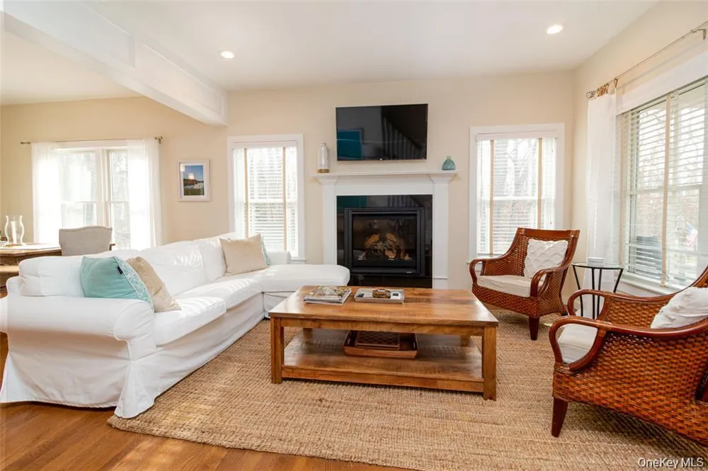 485 Hickory Avenue Southold, NY 11971