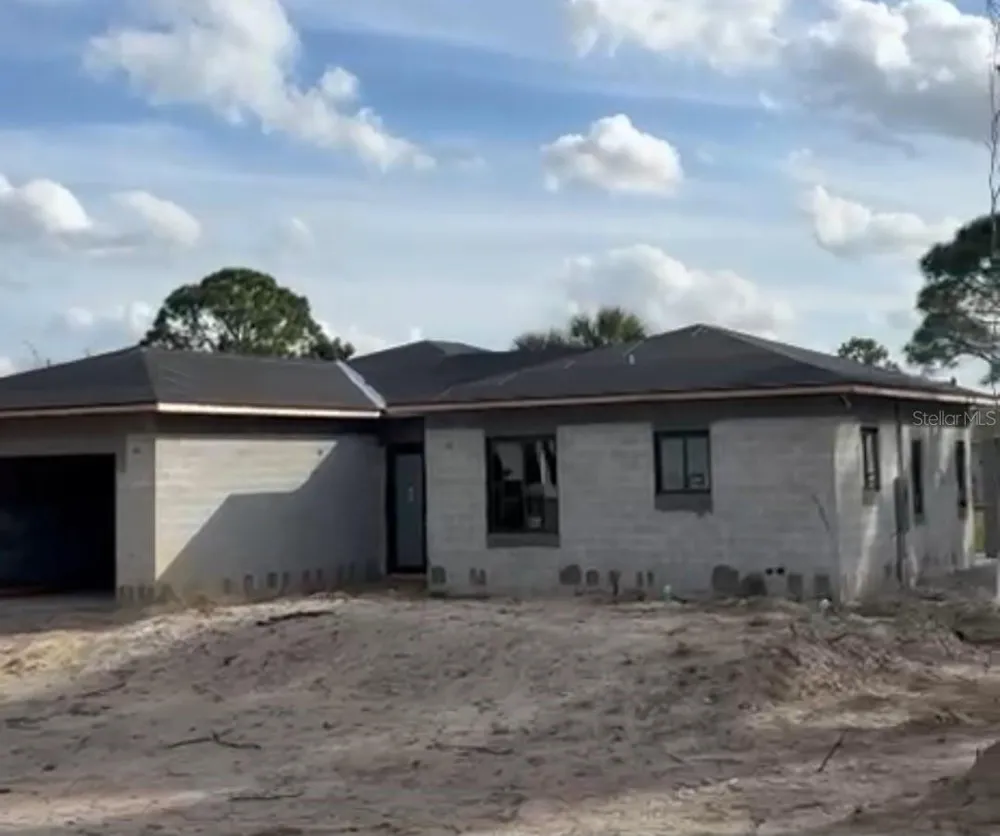 2615 25TH STREET W Lehigh Acres, FL 33971