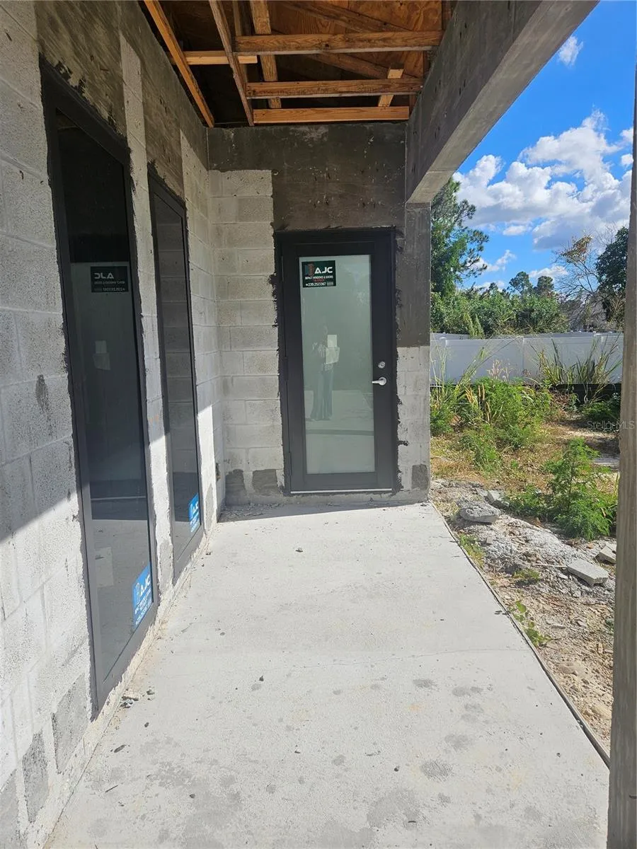 2615 25TH STREET W Lehigh Acres, FL 33971