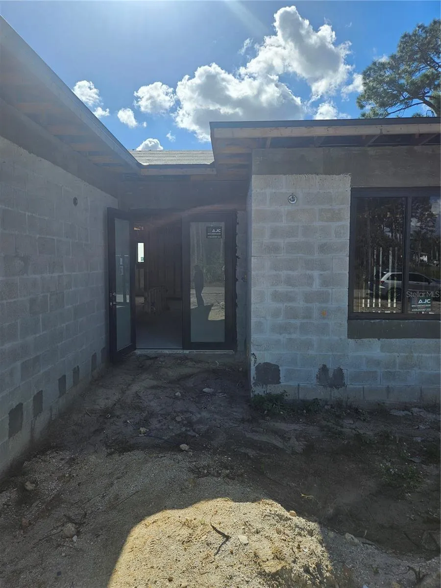 2615 25TH STREET W Lehigh Acres, FL 33971