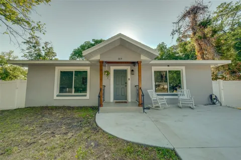 1814 SYLVAN DRIVE