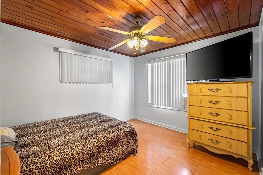 10001 ARDEN AVENUE Tampa, FL 33612