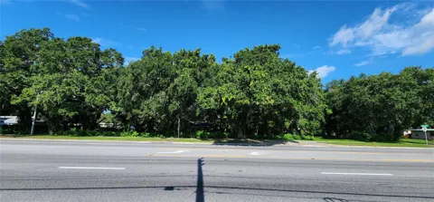 MICHIGAN AVENUE