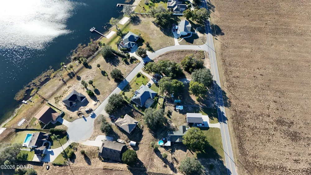 8 E Collins Street Umatilla, FL 32784