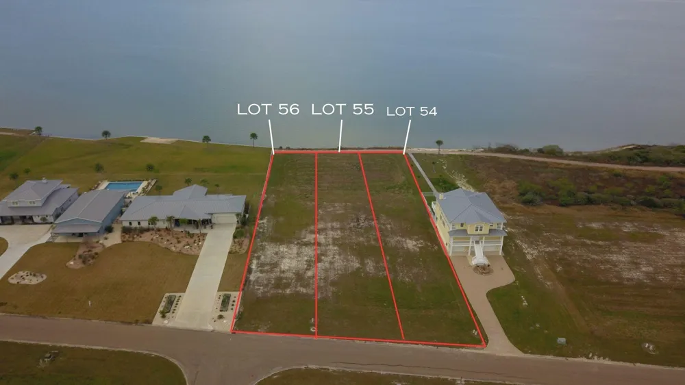 54 Bay Club Drive Seadrift, TX 77983