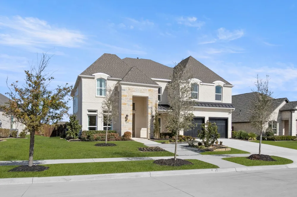 613 Majestic Oak Lane Waxahachie, TX 75165