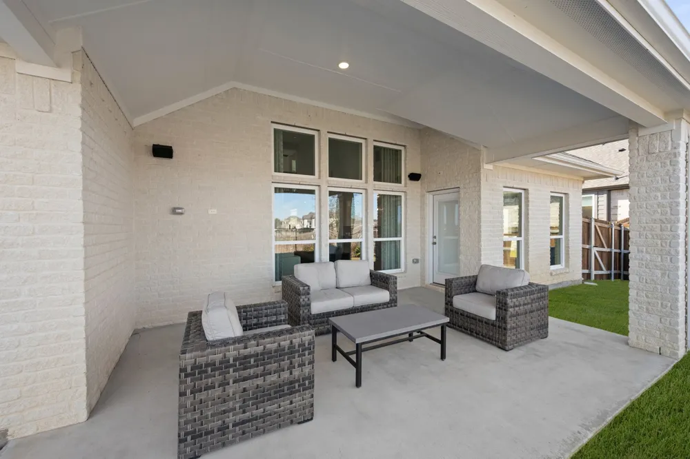 613 Majestic Oak Lane Waxahachie, TX 75165