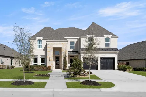 613 Majestic Oak Lane