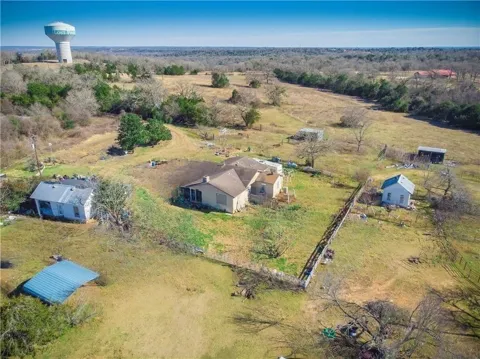 222 Pope Bend